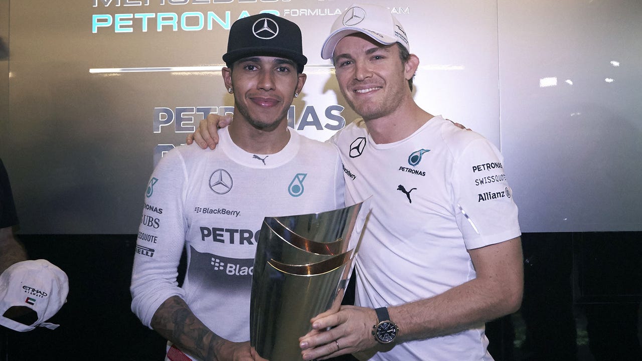 F1: Mercedes team disappointed in reliability's role in determining champion